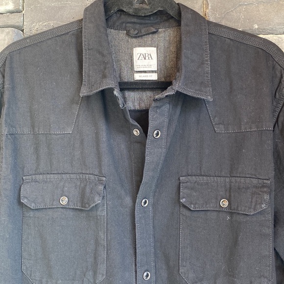 MENS ZARA BLACK DEMIN WESTERN SHIRT -LIKE NEW- SIZE:XL RUNS SMALL - Picture 2 of 3